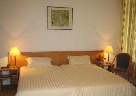 Hotel Keyserlei 3*